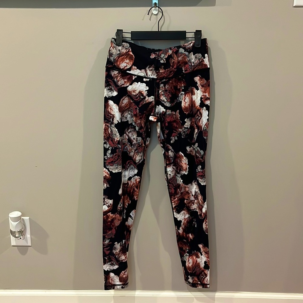 Victoria Sport - M Athletic Leggings